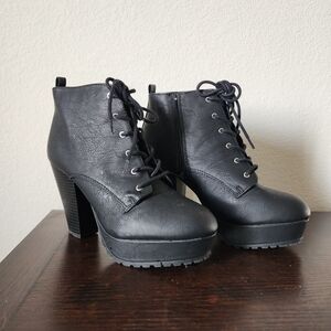 Y2k Report Black Platform Chunky Heel Lace-Up Boots Size: 8